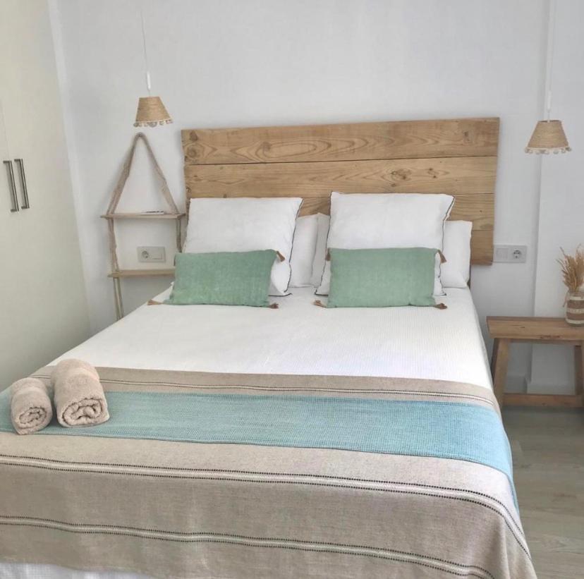 Hogar En Benicasim Apartment เบนิสกัสซิม ภายนอก รูปภาพ